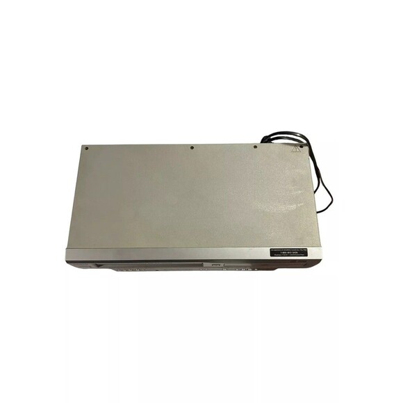 Sanyo DVD VCR Combo Player 4-HEAD HIFI VHS Recorder DVW-7200 No Remote- Working - Picture 4 of 8